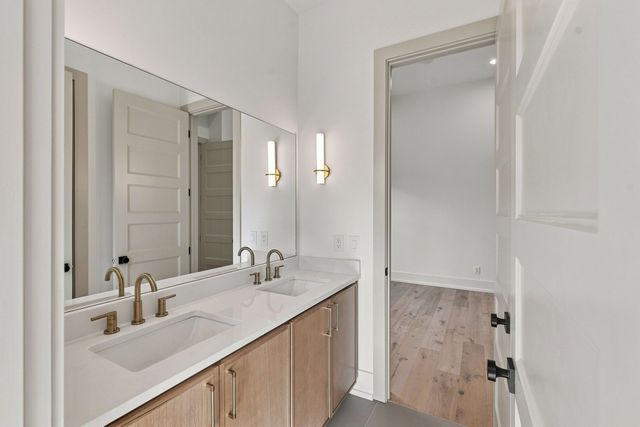 1223 N 2nd St, Nashville, TN 37207