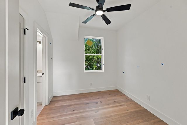 1223 N 2nd St, Nashville, TN 37207