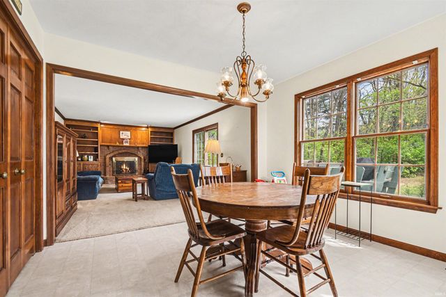 17440 Farmington Square Road, Granger, IN 46530