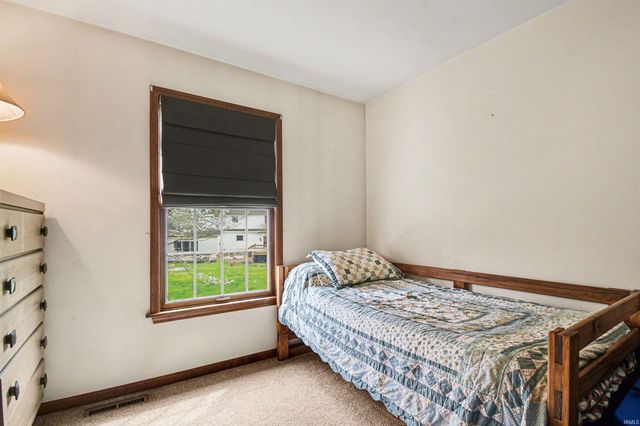 17440 Farmington Square Road, Granger, IN 46530