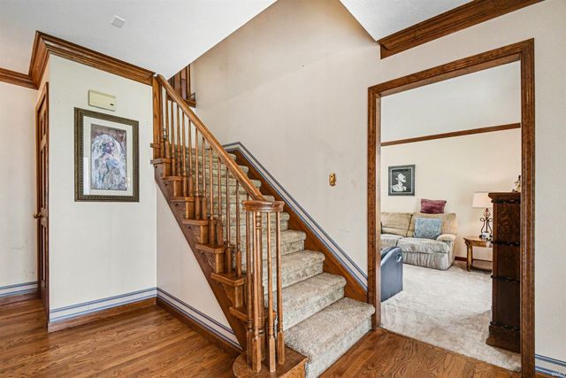 17440 Farmington Square Road, Granger, IN 46530