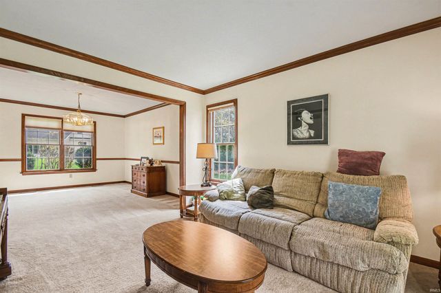 17440 Farmington Square Road, Granger, IN 46530