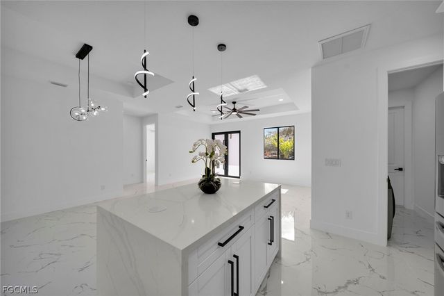 3604 58th ST W, Lehigh Acres, FL 33971