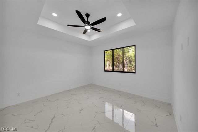 3604 58th ST W, Lehigh Acres, FL 33971