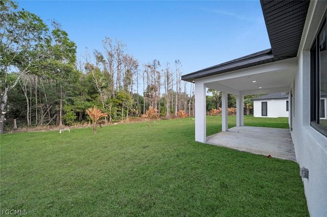 3604 58th ST W, Lehigh Acres, FL 33971