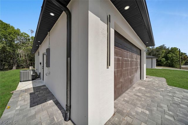 3604 58th ST W, Lehigh Acres, FL 33971