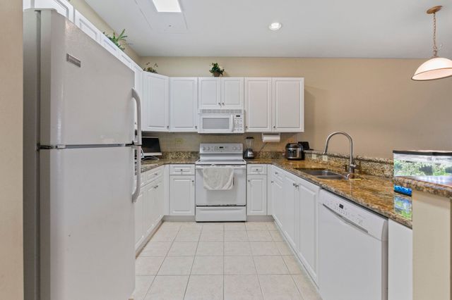 1033 World Tour Blvd Unit 204, Myrtle Beach, SC 29579