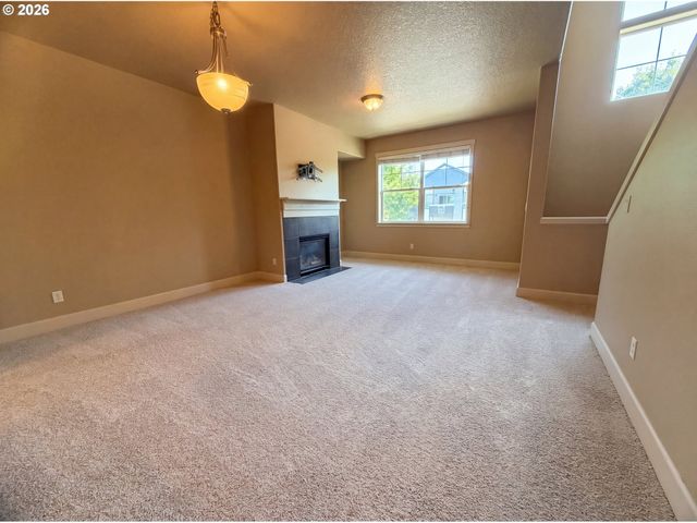 19899 QUAKING ASPEN Ave, Oregon City, OR 97045