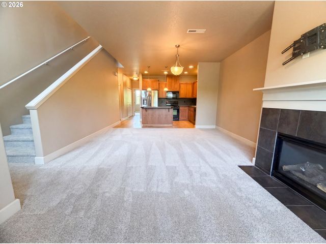 19899 QUAKING ASPEN Ave, Oregon City, OR 97045