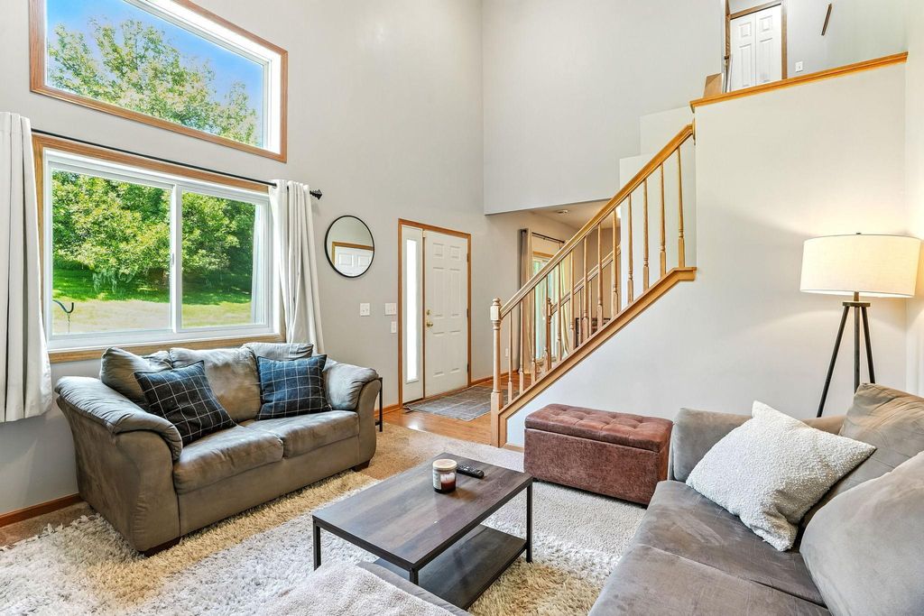 3768 Abercrombie Lane, Stillwater, MN 55082