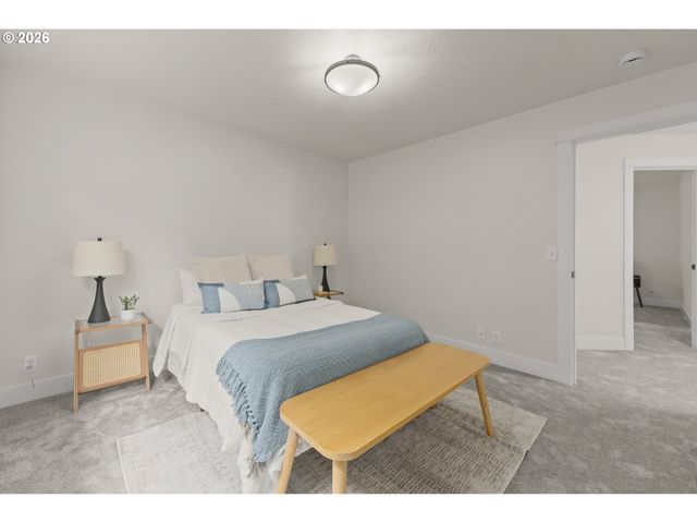2491 SUNCREST Ave, Eugene, OR 97405