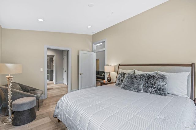 1108 Raymond Ave, Napa, CA 94559