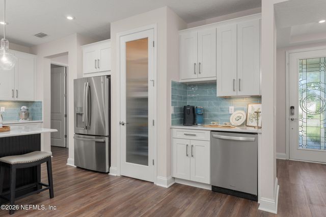 236 LADYSLIPPER Drive, St. Johns, FL 32259