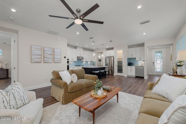 236 LADYSLIPPER Drive, St. Johns, FL 32259