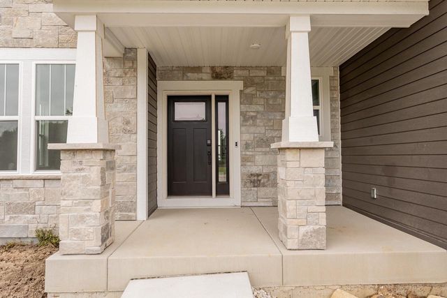 W208N6659 Sweet Clover DRIVE, Menomonee Falls, WI 53051