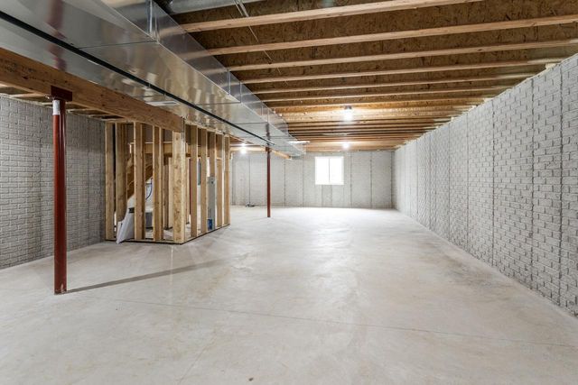 W208N6659 Sweet Clover DRIVE, Menomonee Falls, WI 53051