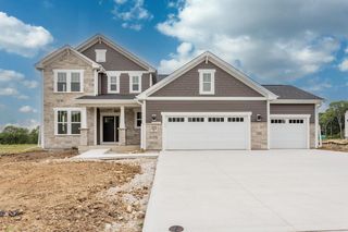 W208N6659 Sweet Clover DRIVE, Menomonee Falls, WI 53051