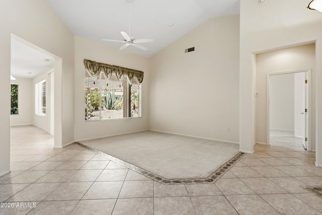 15750 W LINKSVIEW Drive, Surprise, AZ 85374