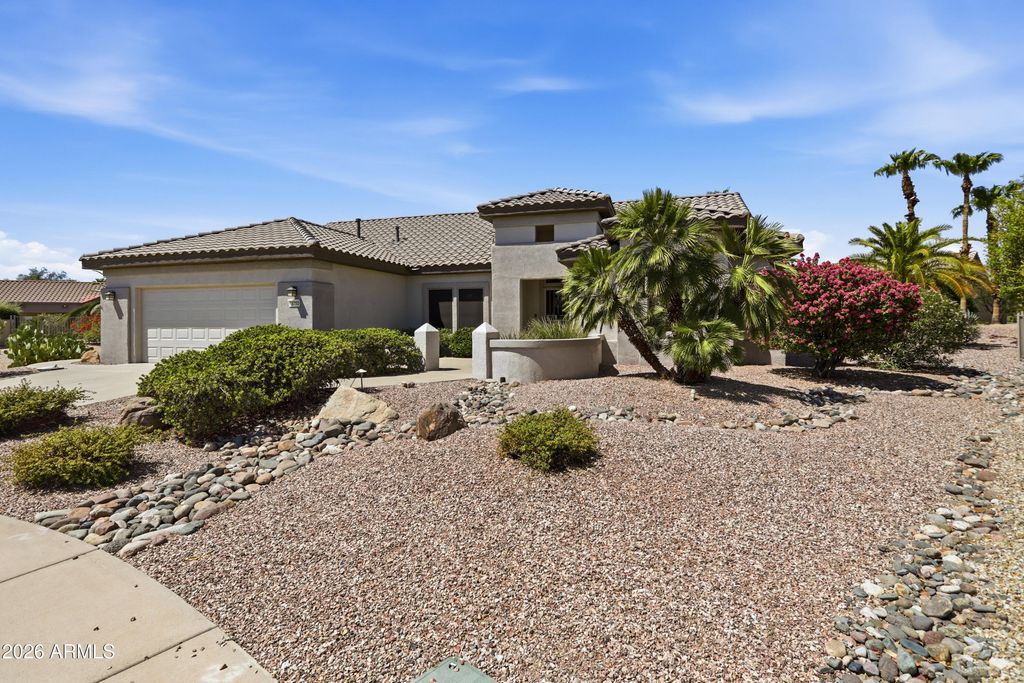 15750 W LINKSVIEW Drive, Surprise, AZ 85374 — photo 3