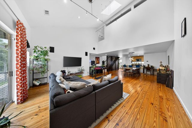 2809 Crawford Street, Houston, TX 77004