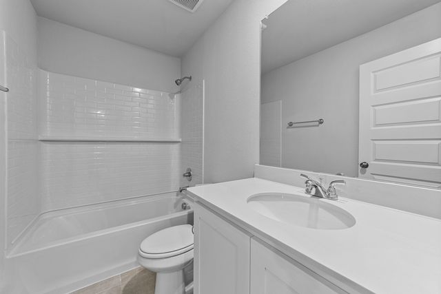 607 Forest Haven Drive, Van Alstyne, TX 75495