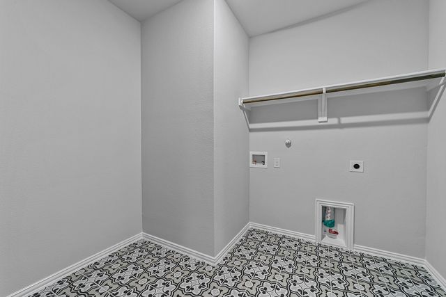 607 Forest Haven Drive, Van Alstyne, TX 75495