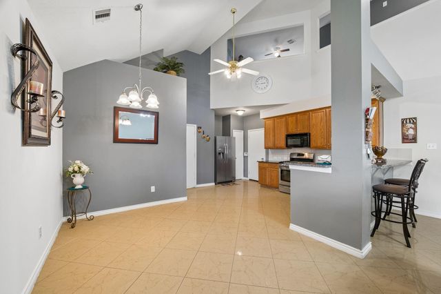 1006 Cove Crest Trail, Fresno, TX 77545