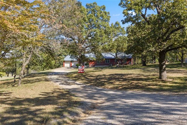 2393 Masters Road, Sulphur, OK 73086