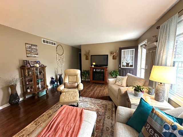 209 West Drive, Mount Pleasant, MI 48858