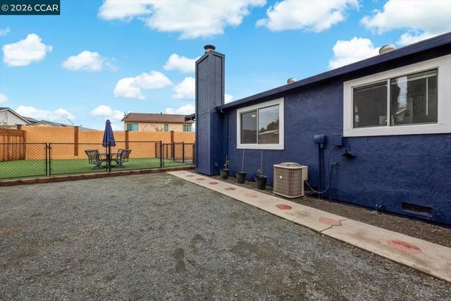 288 Cashew Ln, Oakley, CA 94561