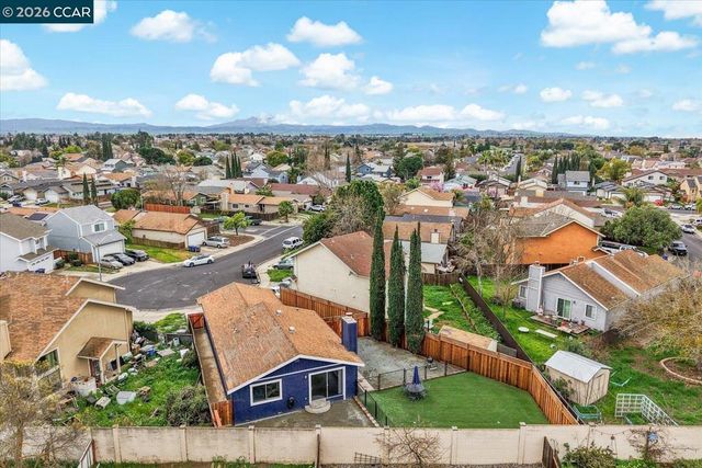 288 Cashew Ln, Oakley, CA 94561