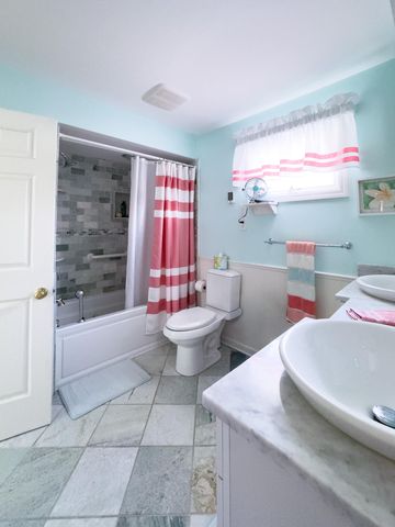 1166 59th Street Se, City Of Kentwood, MI 49508