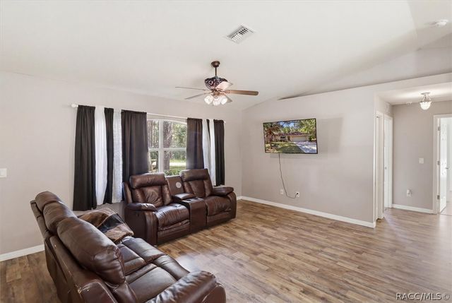 3220 E Rogers Street, Inverness, FL 34453