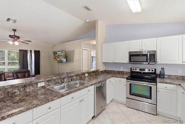 3220 E Rogers Street, Inverness, FL 34453