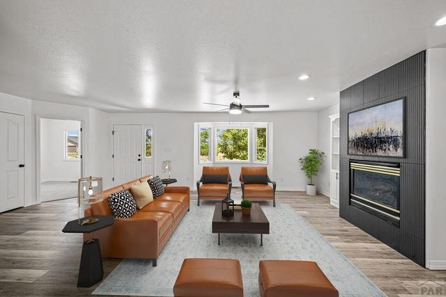 963 S Bayonne Dr, Pueblo West, CO 81007