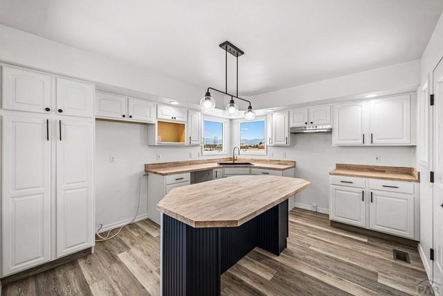 963 S Bayonne Dr, Pueblo West, CO 81007