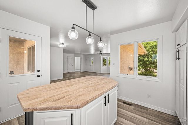 963 S Bayonne Dr, Pueblo West, CO 81007