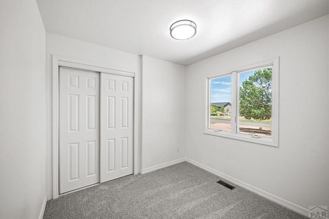 963 S Bayonne Dr, Pueblo West, CO 81007