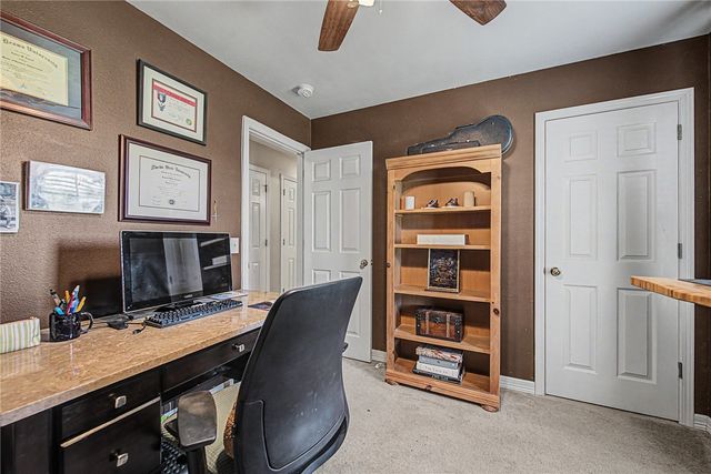 813 SW Cheyenne Drive, Bentonville, AR 72712