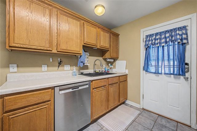 813 SW Cheyenne Drive, Bentonville, AR 72712