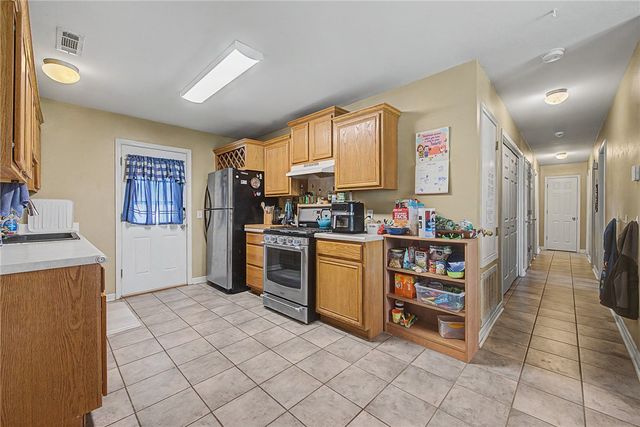 813 SW Cheyenne Drive, Bentonville, AR 72712