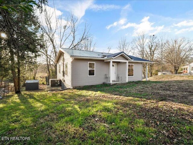 307 N Niota Rd, Englewood, TN 37329