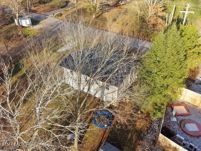 307 N Niota Rd, Englewood, TN 37329