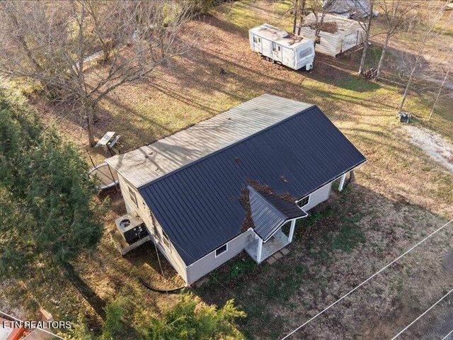 307 N Niota Rd, Englewood, TN 37329