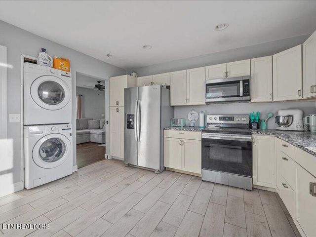 307 N Niota Rd, Englewood, TN 37329