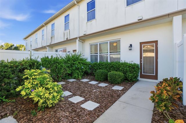 15519 HONEYBELL DRIVE, Winter Garden, FL 34787