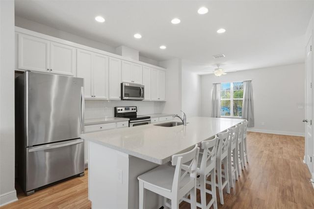 15519 HONEYBELL DRIVE, Winter Garden, FL 34787