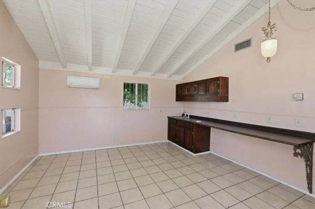 1155 N Lyon, Hemet, CA 92543