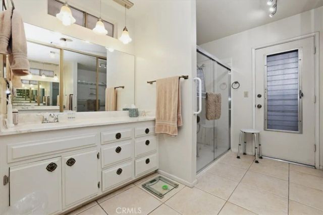 1155 N Lyon, Hemet, CA 92543