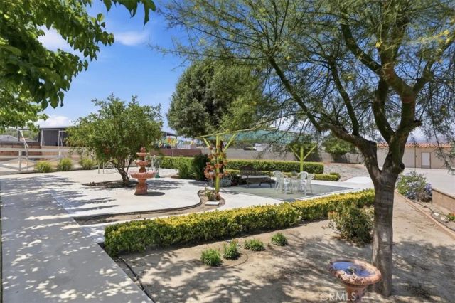 1155 N Lyon, Hemet, CA 92543